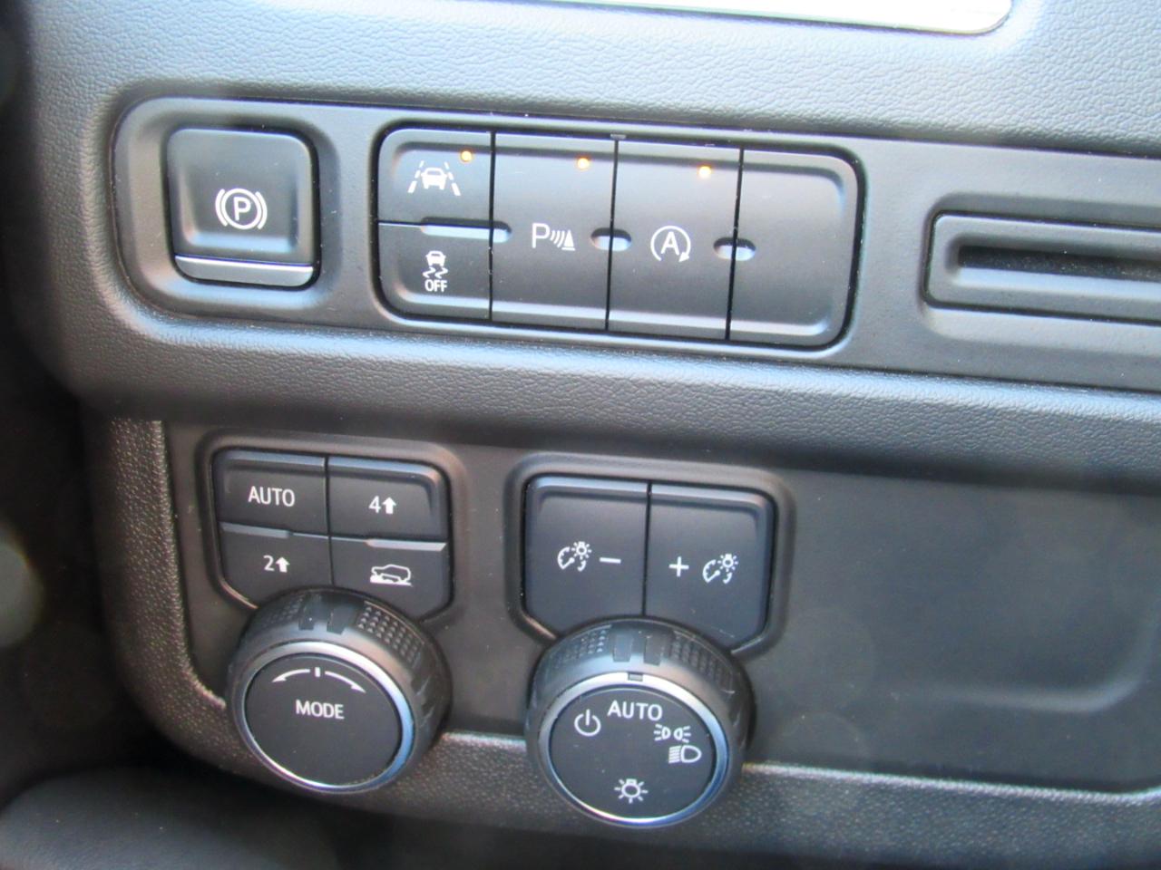 Chevrolet Suburban LT 4WD 2024