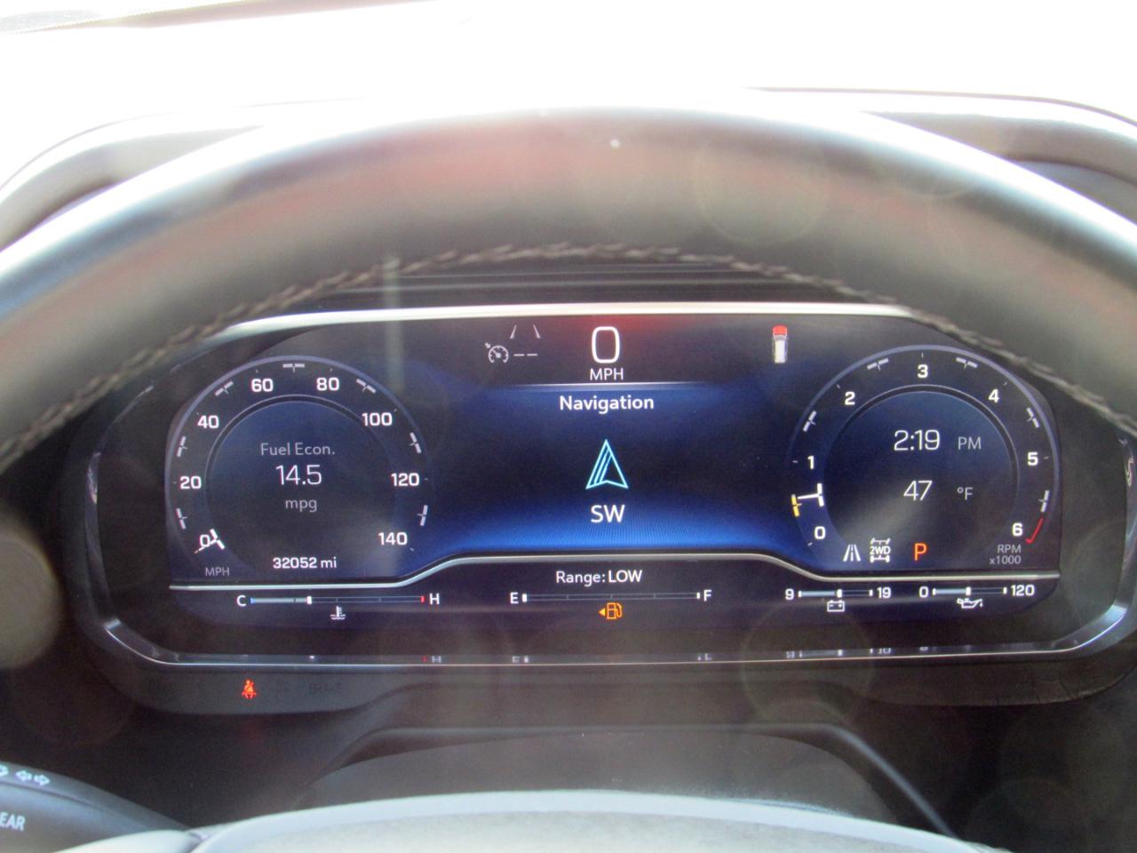 Chevrolet Suburban LT 4WD 2024