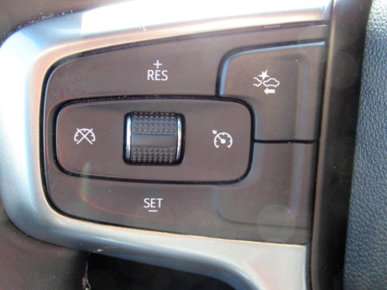 Chevrolet Suburban LT 4WD 2024