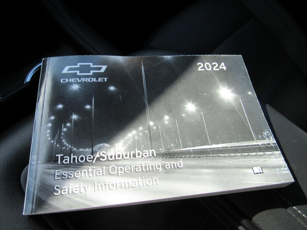 Chevrolet Suburban LT 4WD 2024