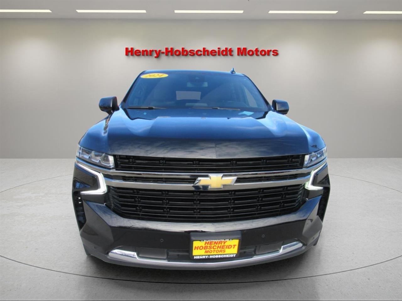 Chevrolet Suburban LT 4WD 2024