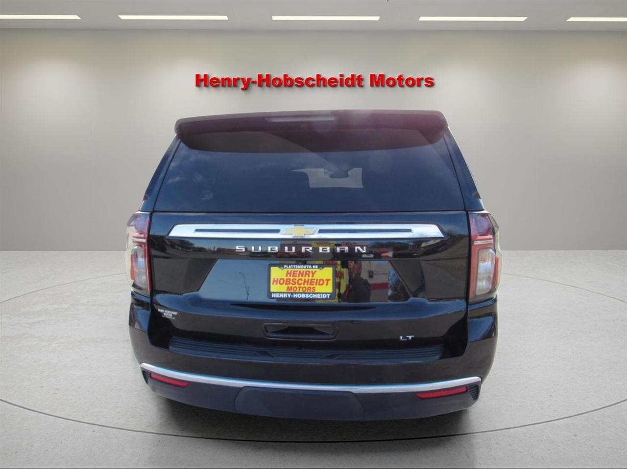 Chevrolet Suburban LT 4WD 2024