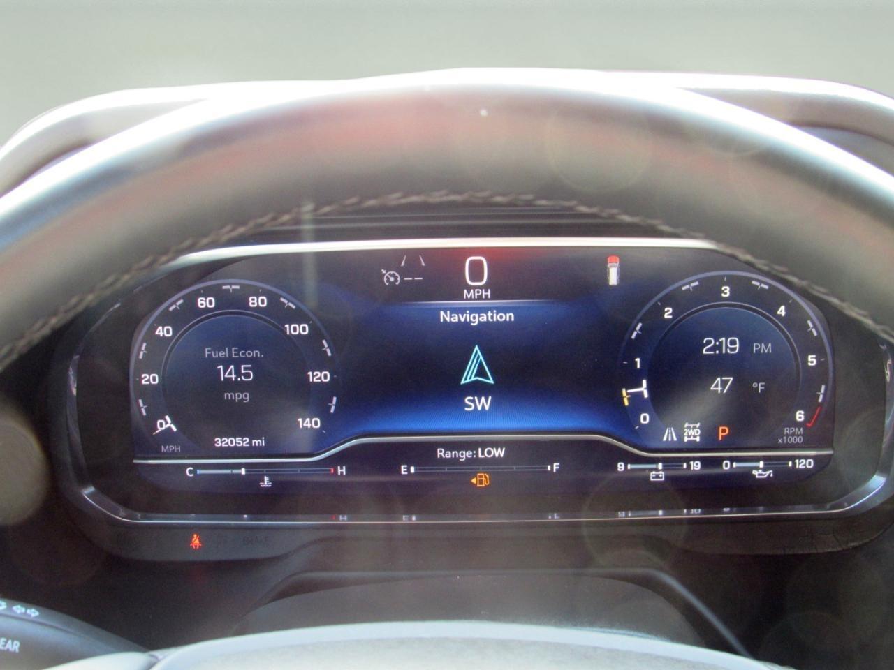 Chevrolet Suburban LT 4WD 2024