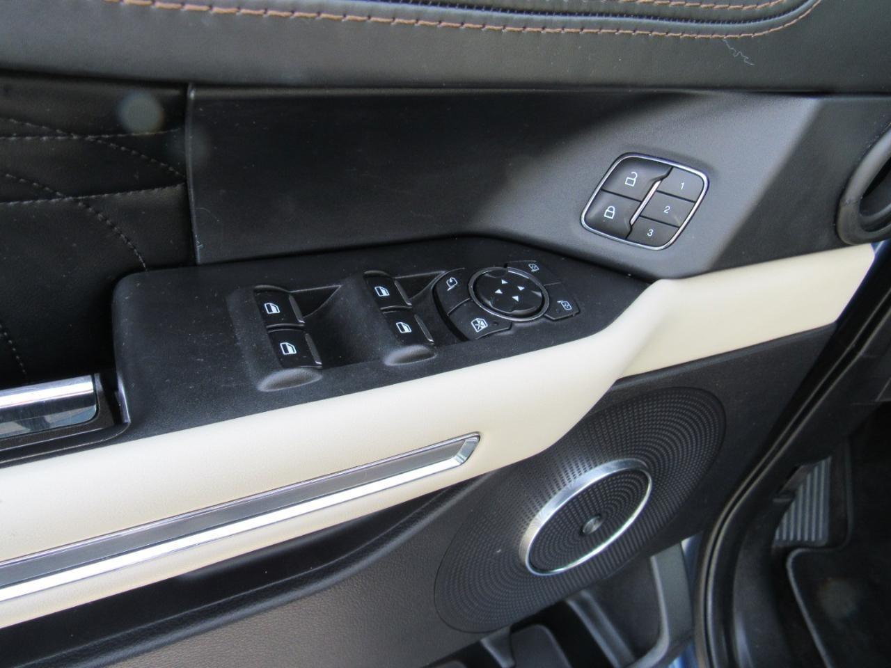 Ford Expedition Platinum 4x4 2020