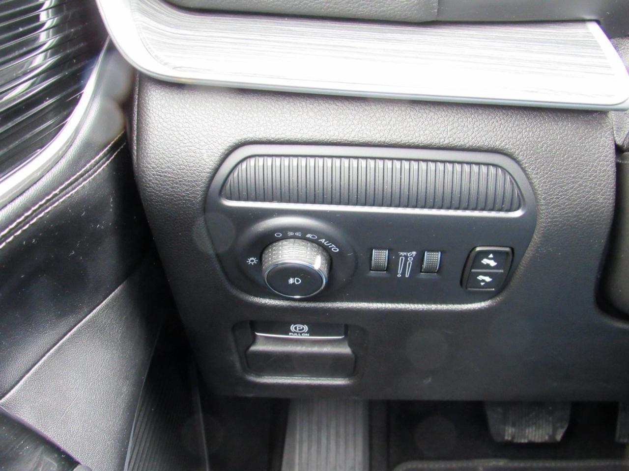 Jeep Wagoneer Series III 4x4 2024