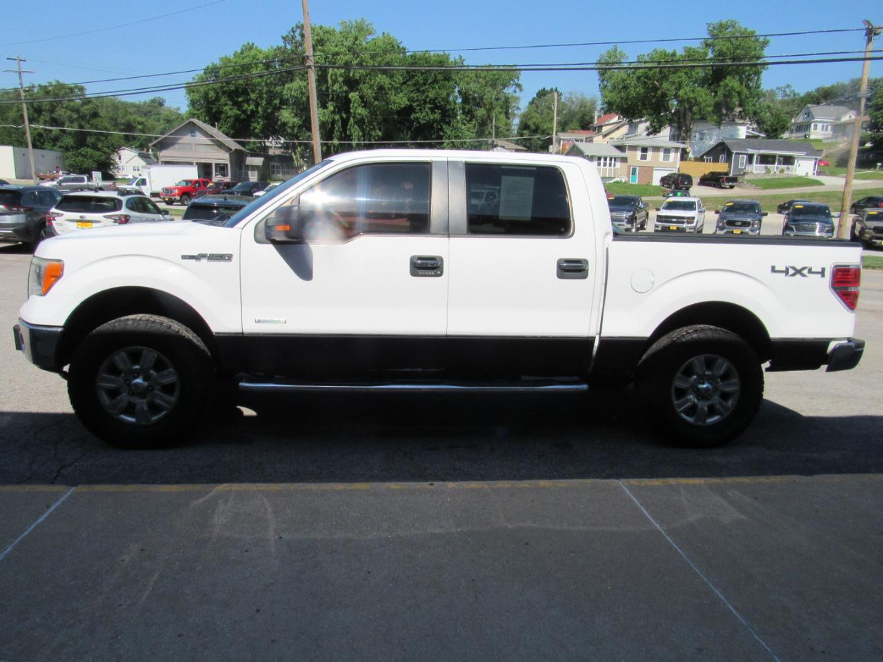Ford F-150 XL SuperCrew 4WD 2012