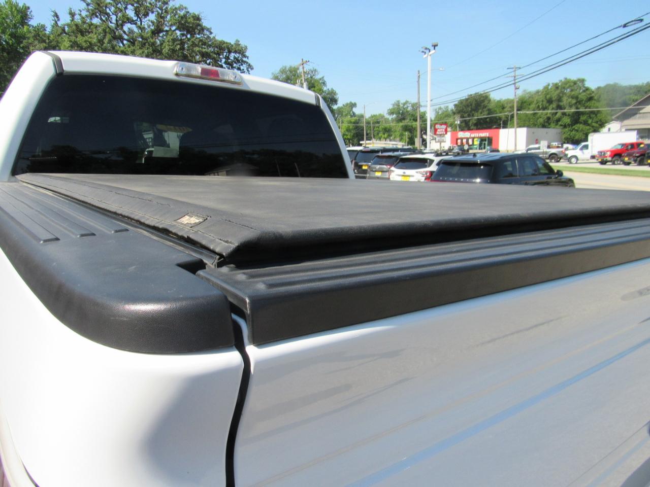 Ford F-150 XL SuperCrew 4WD 2012