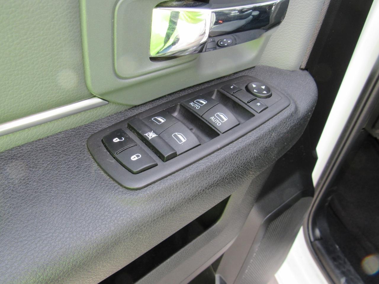 RAM 1500 Classic  2024