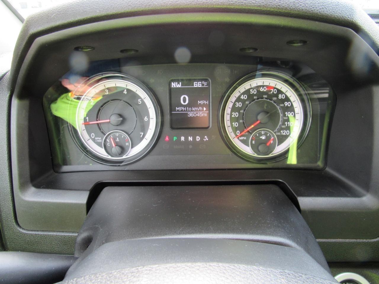 RAM 1500 Classic  2024