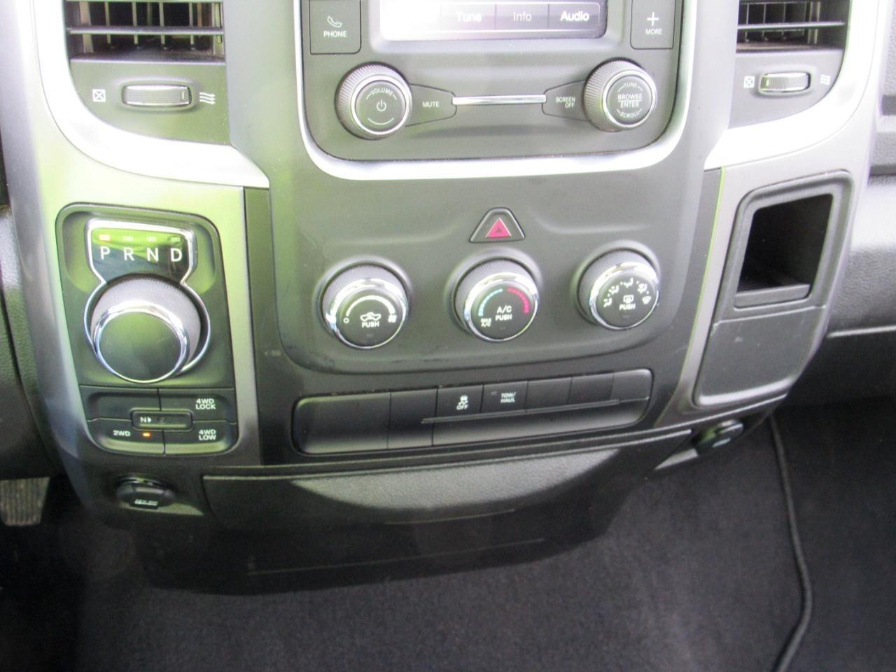 RAM 1500 Classic  2024