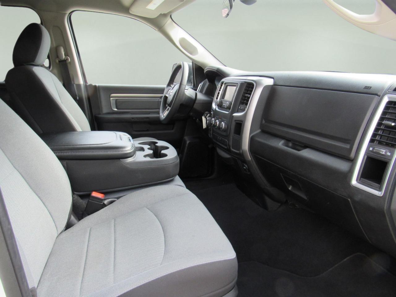 RAM 1500 Classic  2024