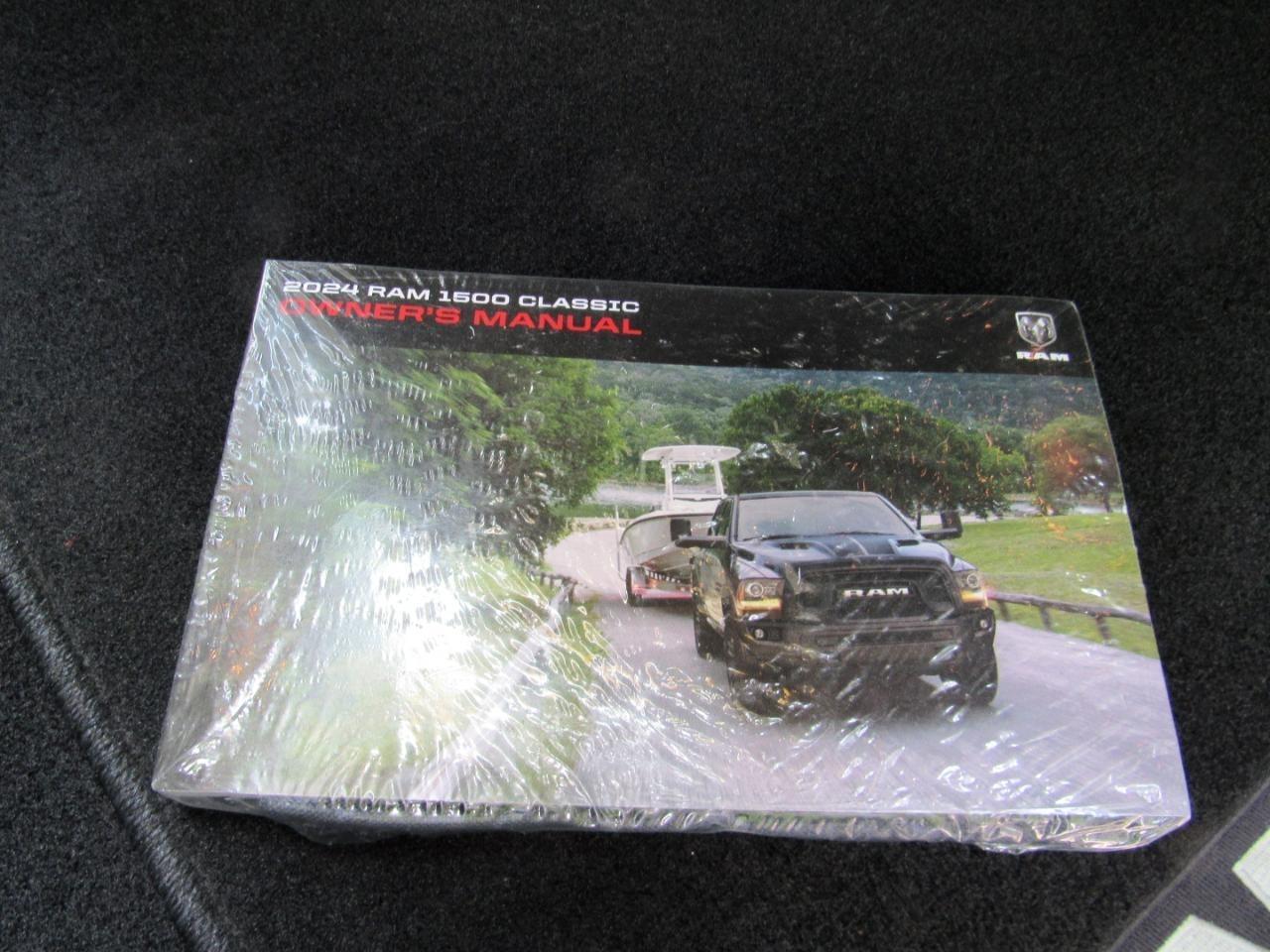 RAM 1500 Classic  2024