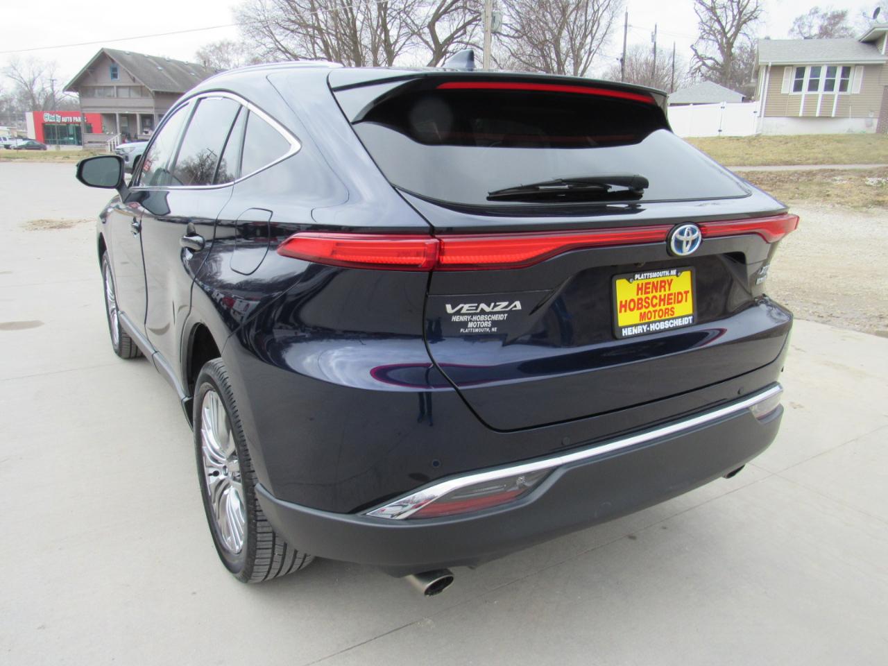 Toyota Venza XLE AWD (Natl) 2021