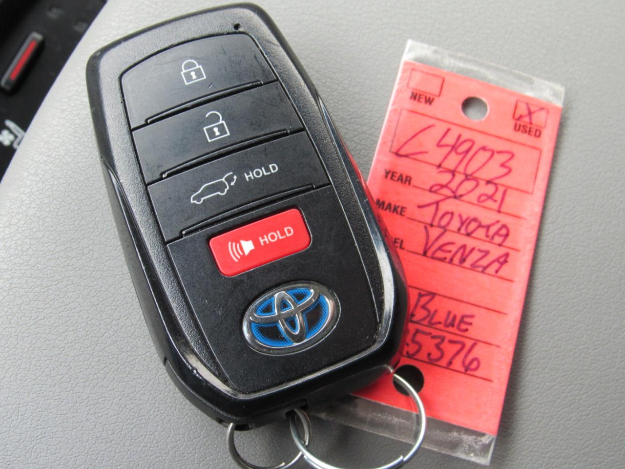 Toyota Venza XLE AWD (Natl) 2021