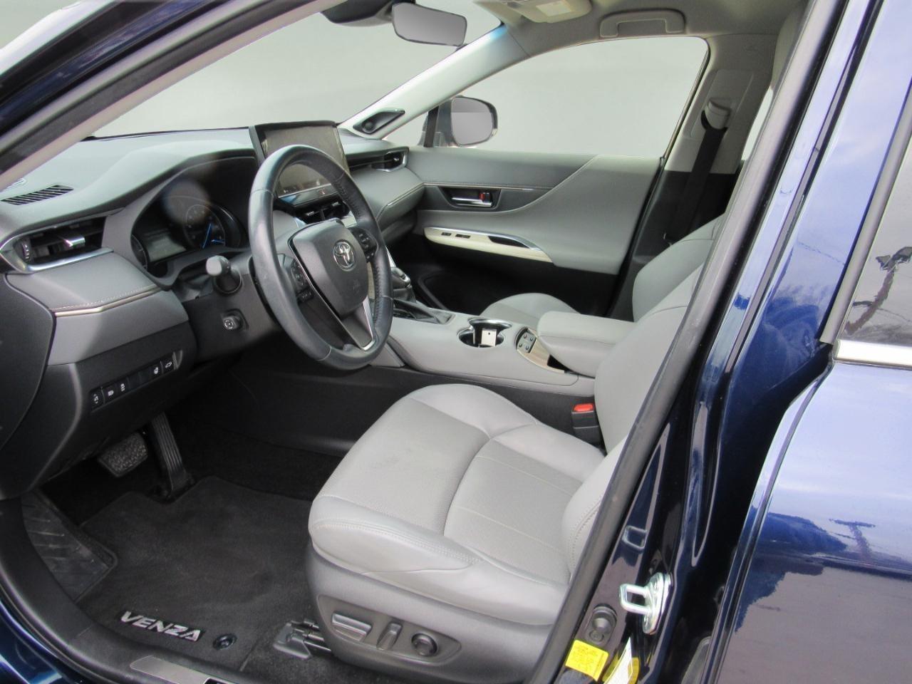 Toyota Venza XLE AWD (Natl) 2021