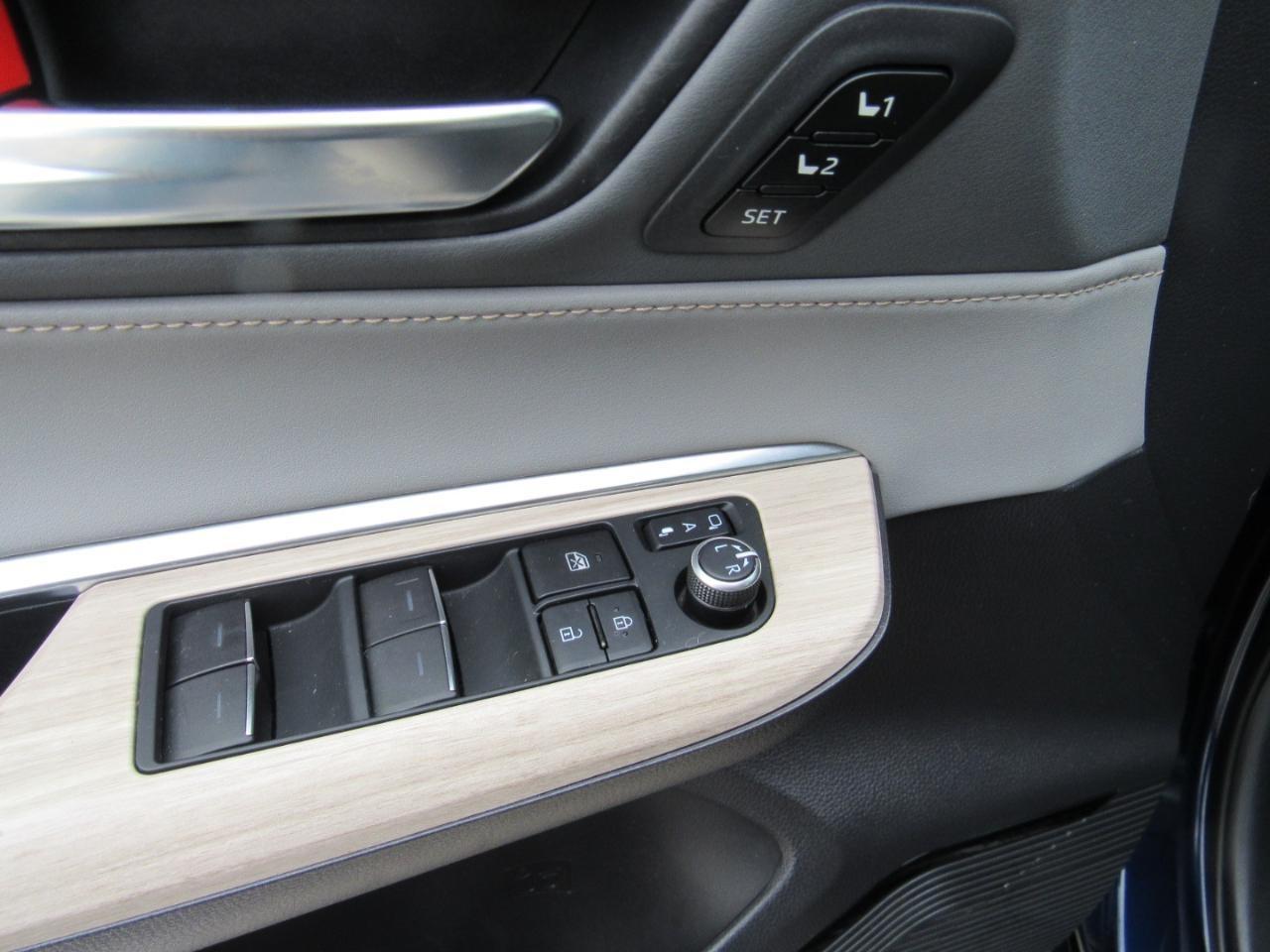 Toyota Venza XLE AWD (Natl) 2021