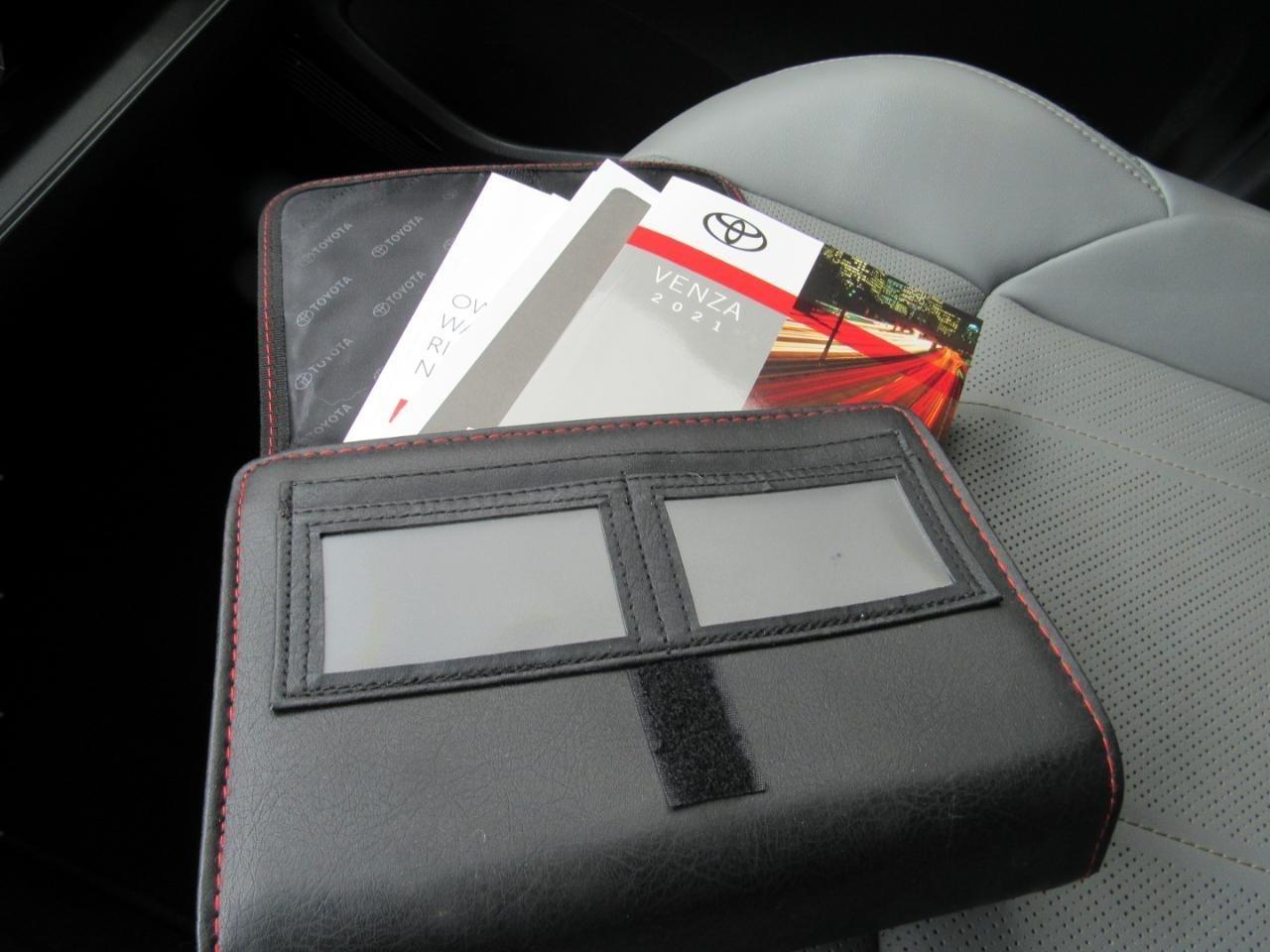 Toyota Venza XLE AWD (Natl) 2021