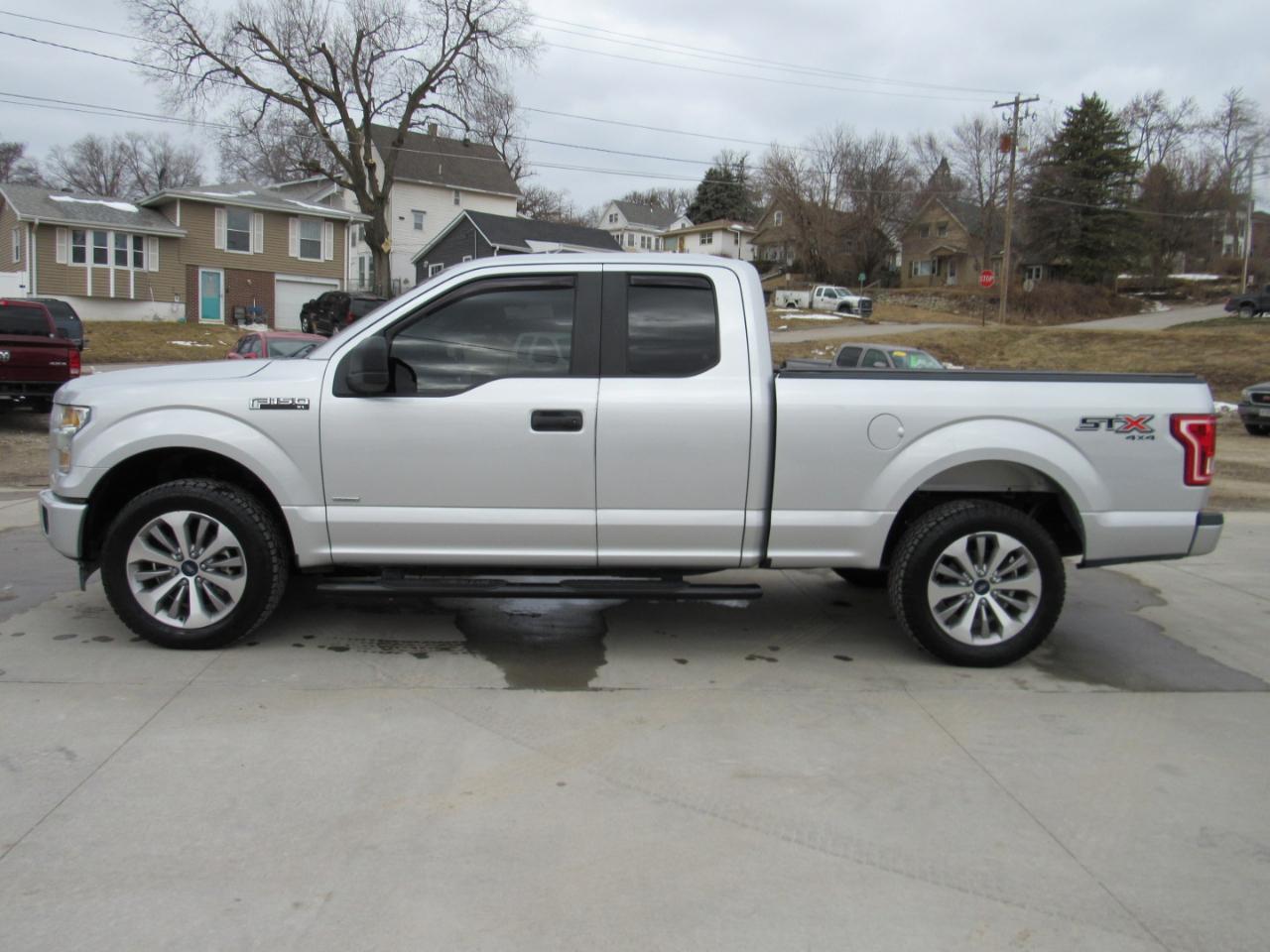 Ford F-150 XLT SuperCab 4WD 2017