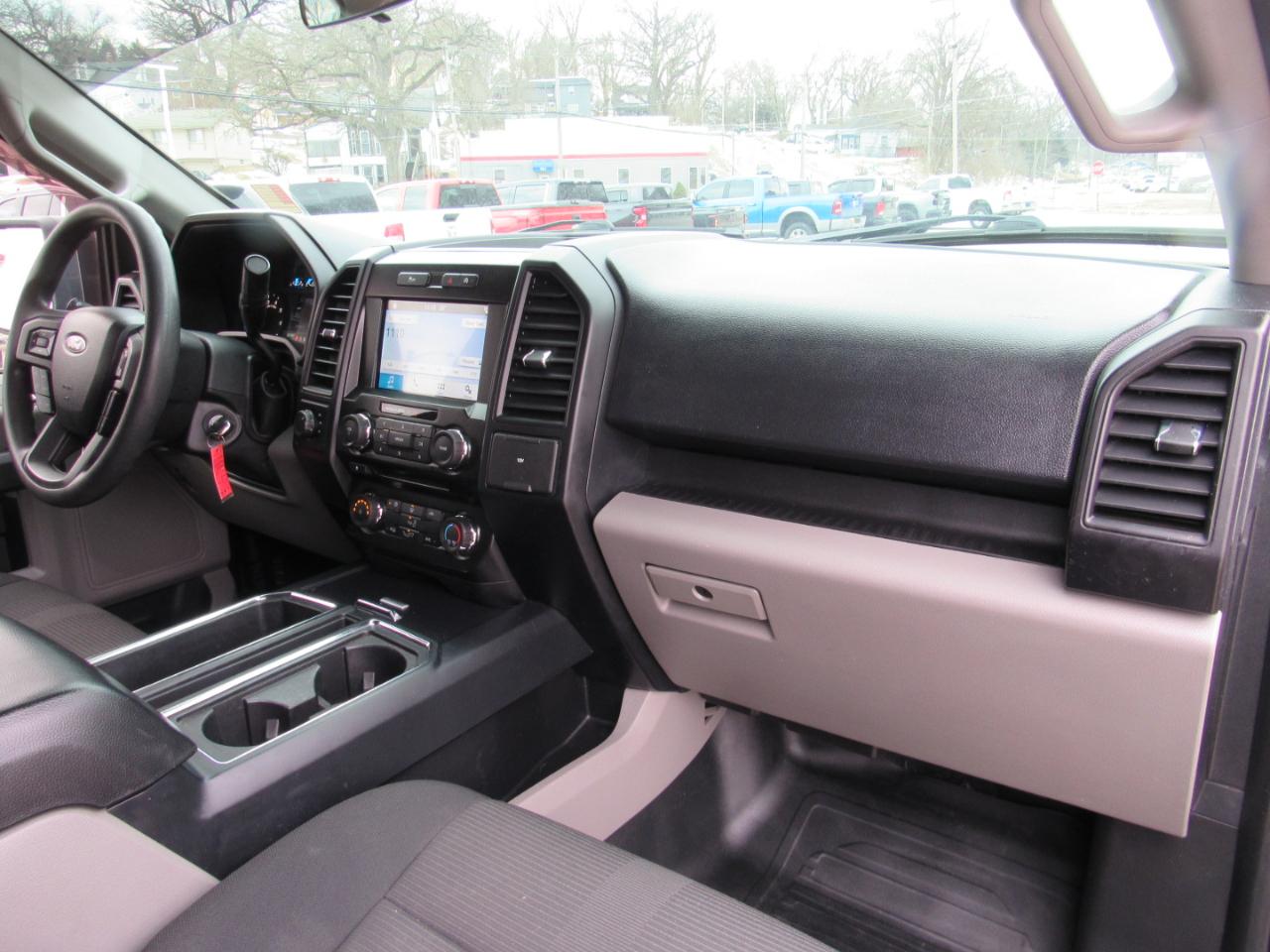 Ford F-150 XLT SuperCab 4WD 2017