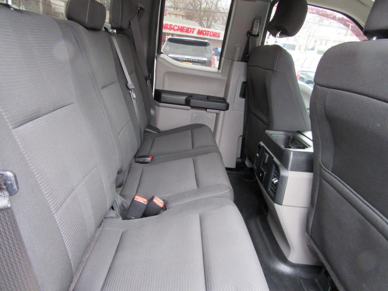 Ford F-150 XLT SuperCab 4WD 2017