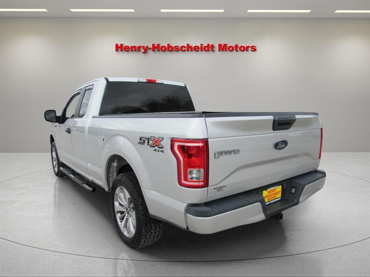 Ford F-150 XLT SuperCab 4WD 2017