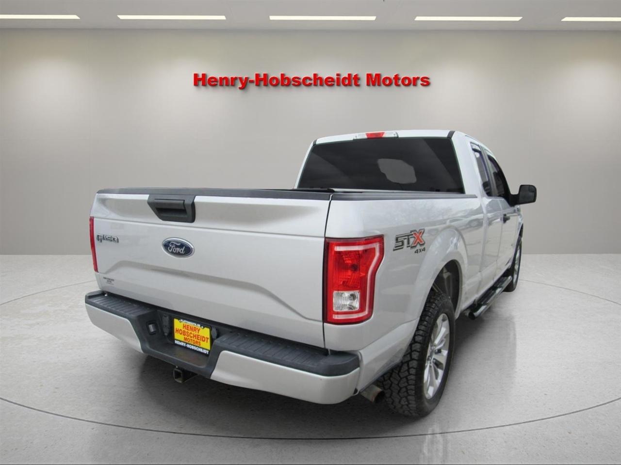 Ford F-150 XLT SuperCab 4WD 2017