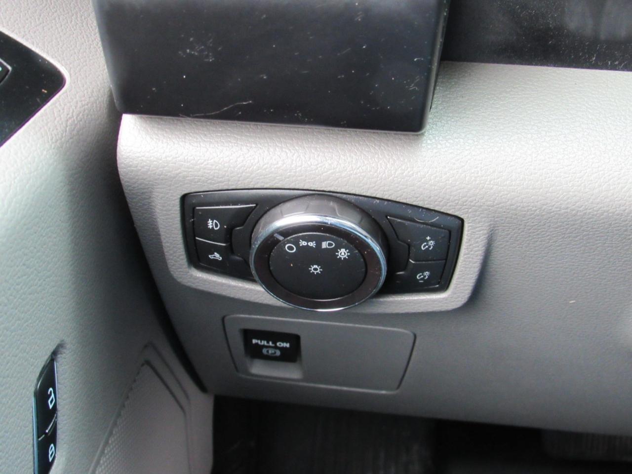 Ford F-150 XLT SuperCab 4WD 2017