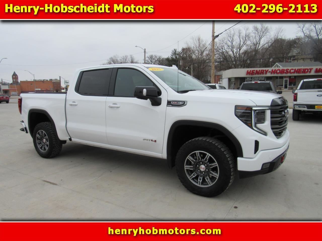 2025 GMC Sierra 1500 AT4 Crew Cab 4WD