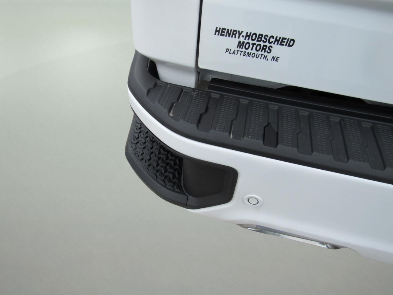 GMC Sierra 1500 AT4 Crew Cab 4WD 2025