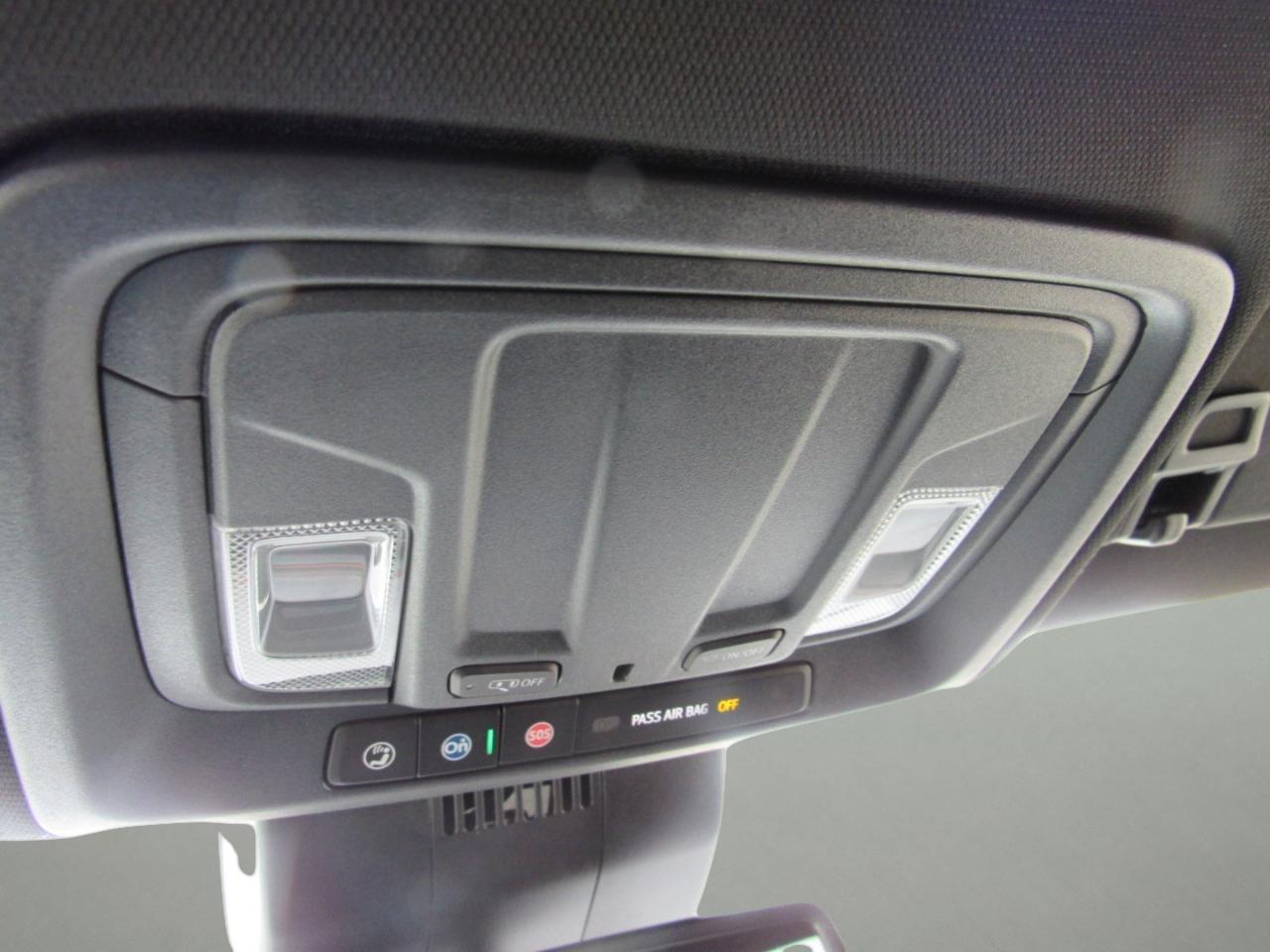 GMC Sierra 1500 AT4 Crew Cab 4WD 2025