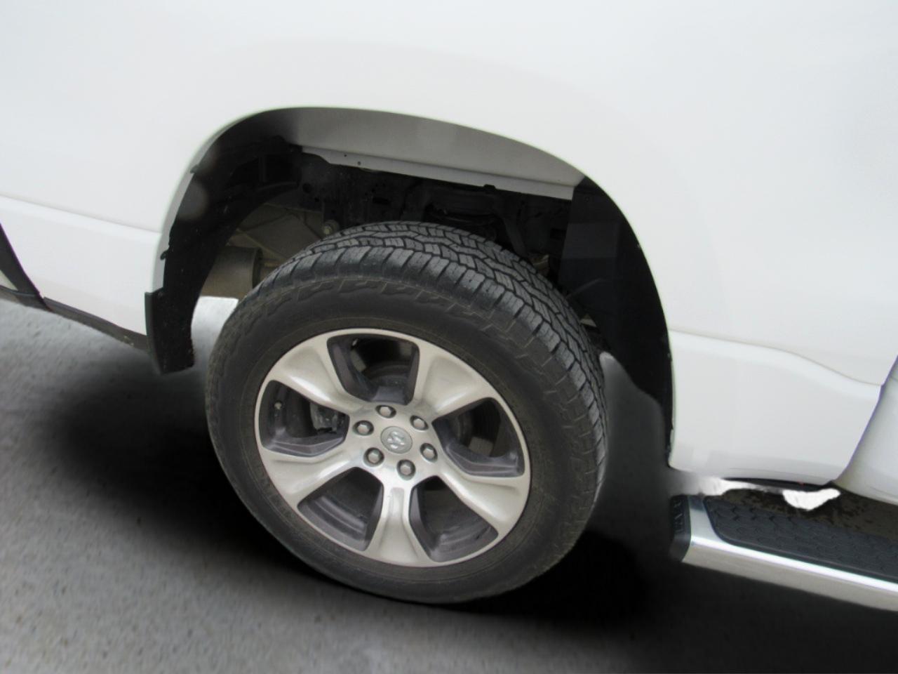 RAM 1500 Laramie Crew Cab 4WD 2023