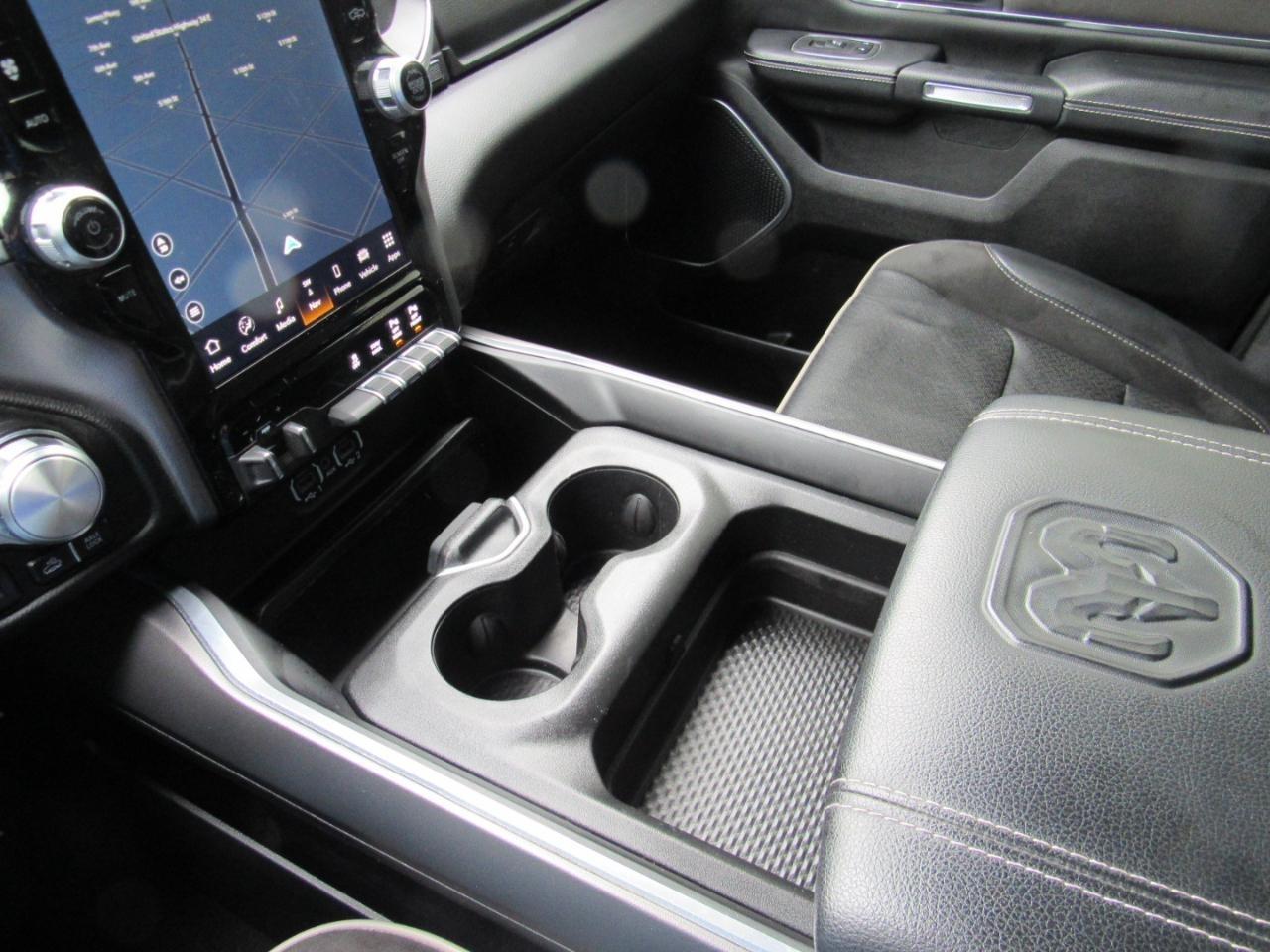 RAM 1500 Laramie Crew Cab 4WD 2023