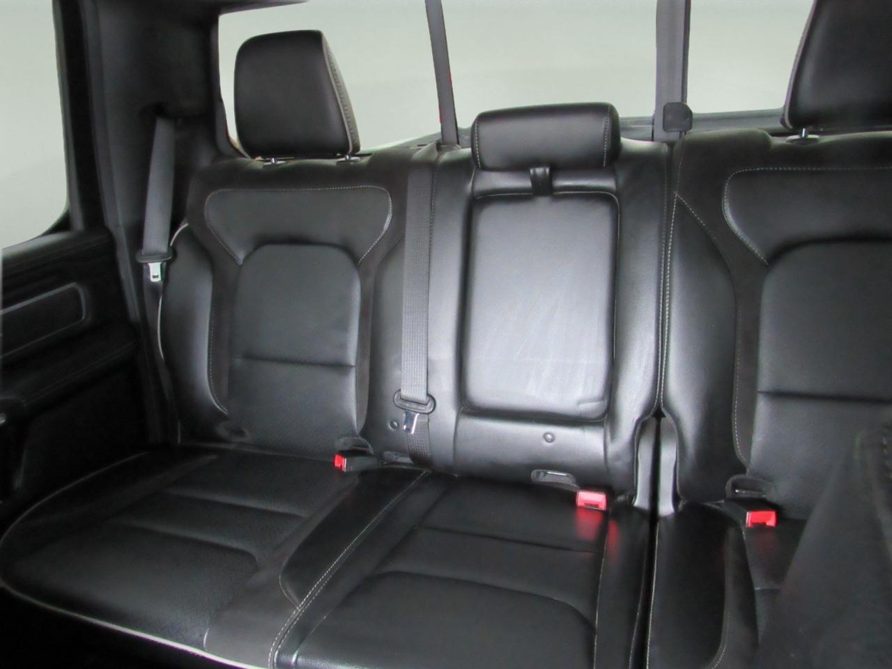 RAM 1500 Laramie Crew Cab 4WD 2023