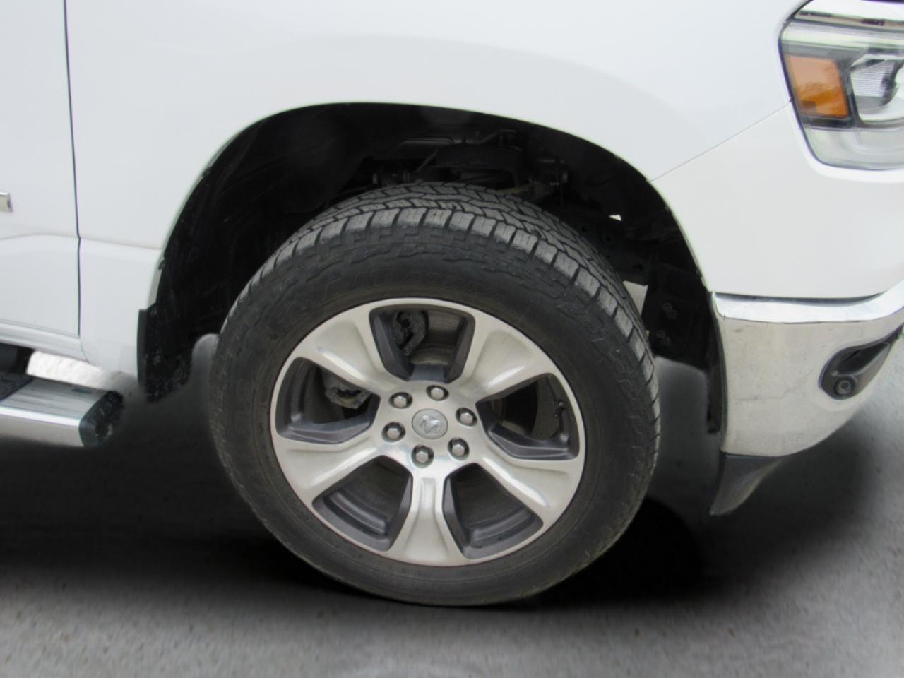 RAM 1500 Laramie Crew Cab 4WD 2023