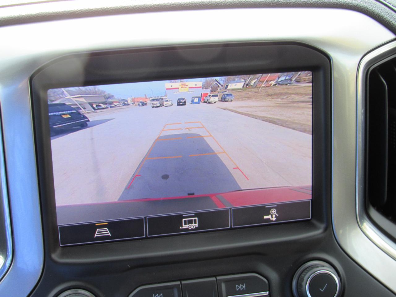 Chevrolet Silverado 1500 RST Crew Cab 4WD 2021