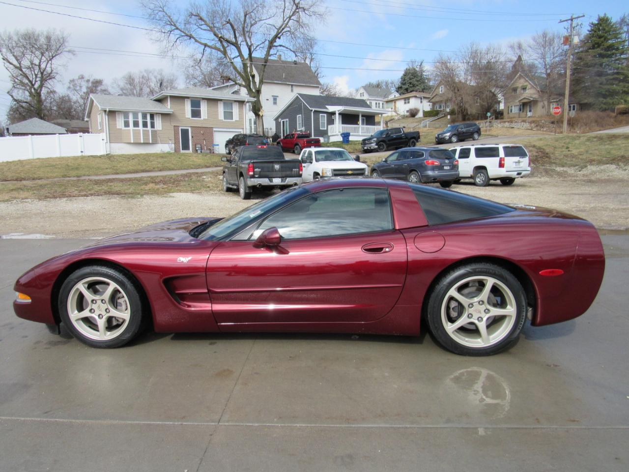 Chevrolet Corvette  2003