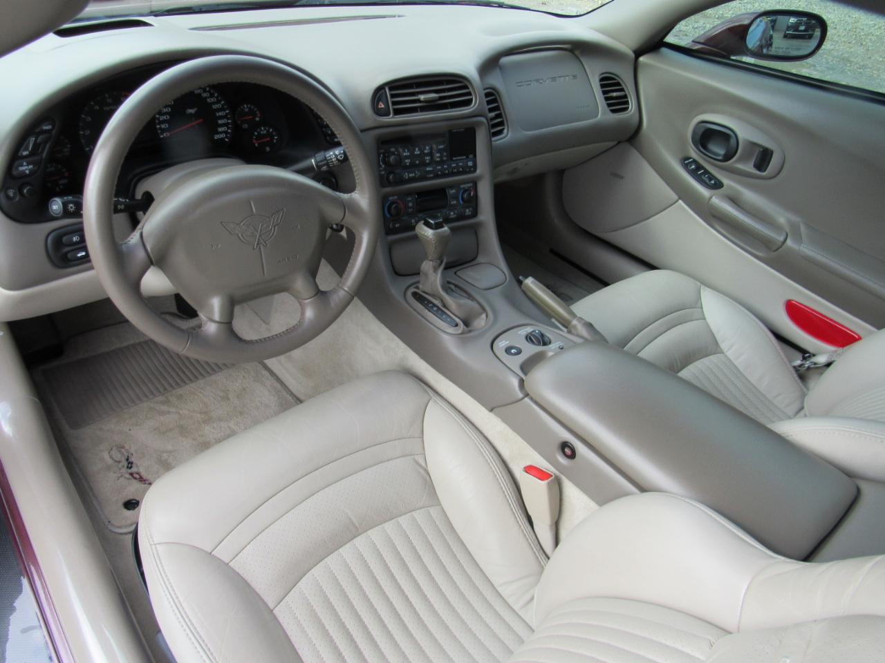 Chevrolet Corvette  2003