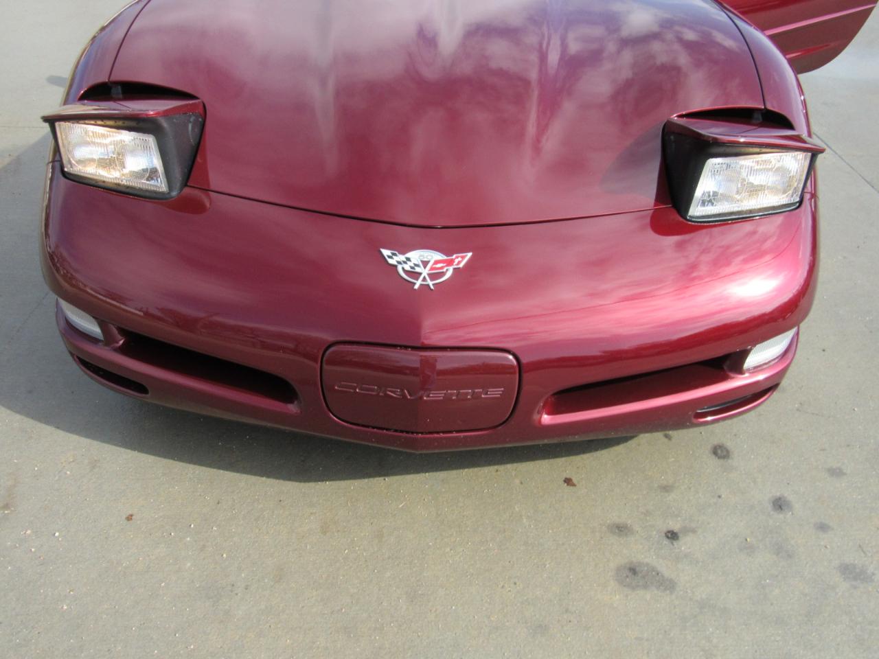 Chevrolet Corvette  2003