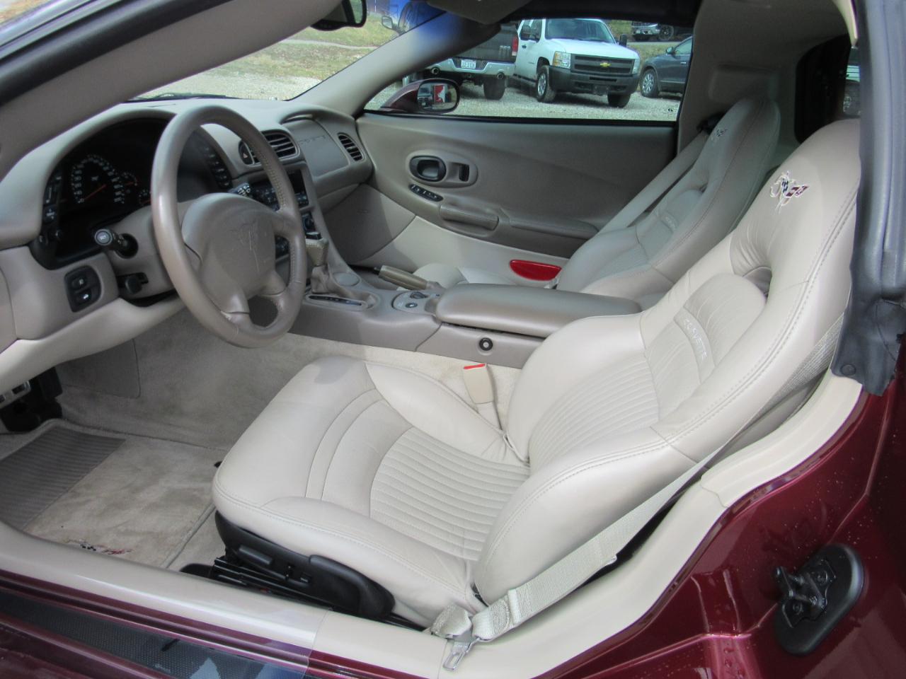 Chevrolet Corvette  2003