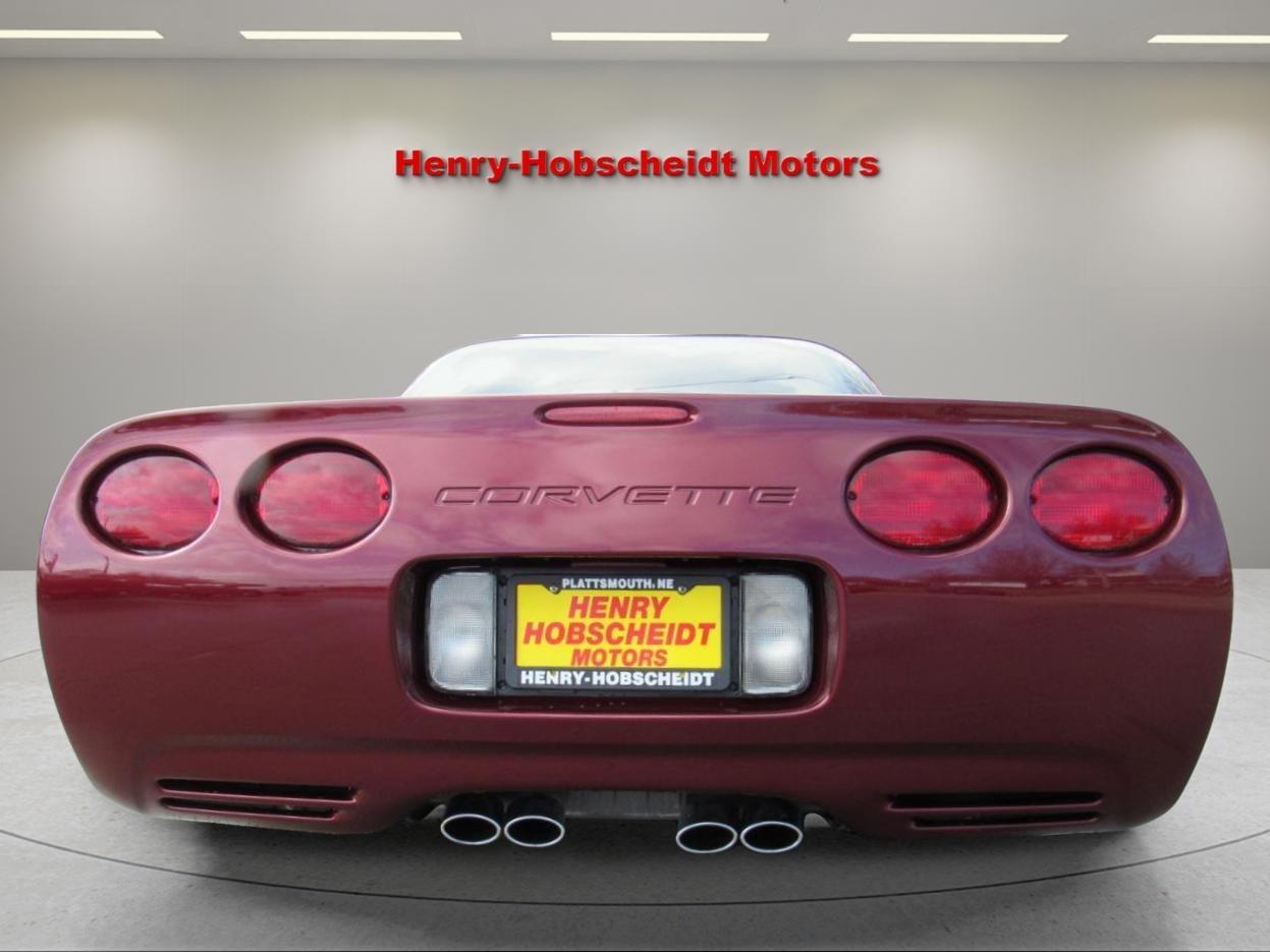Chevrolet Corvette  2003