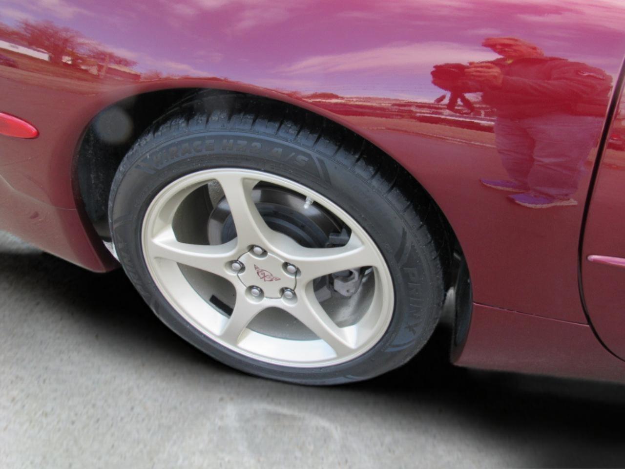 Chevrolet Corvette  2003