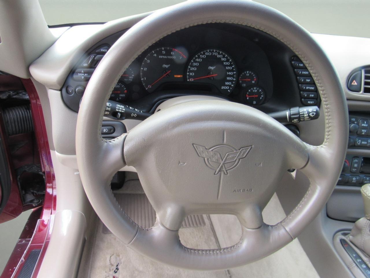 Chevrolet Corvette  2003