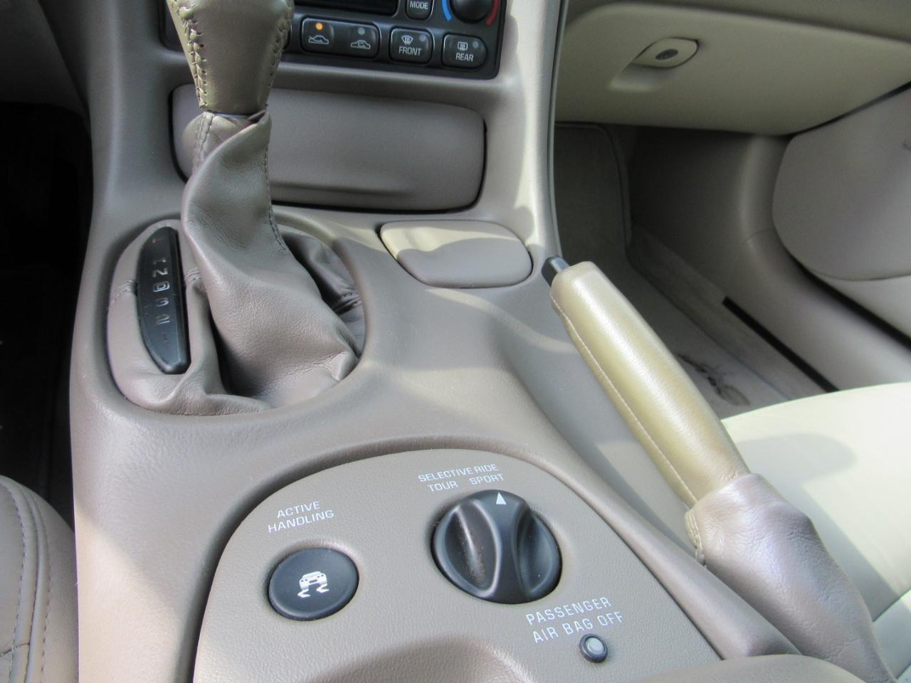 Chevrolet Corvette  2003