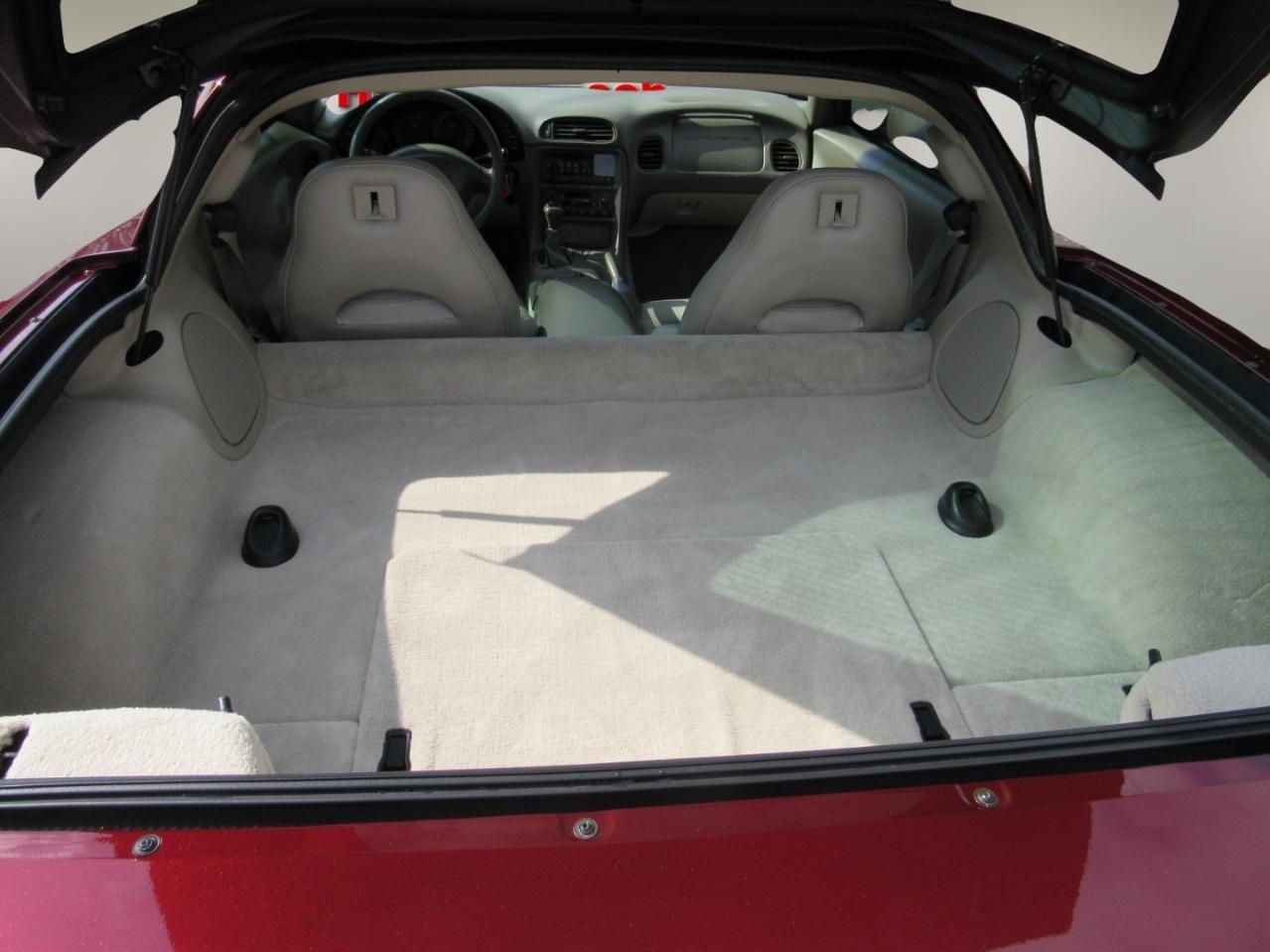 Chevrolet Corvette  2003