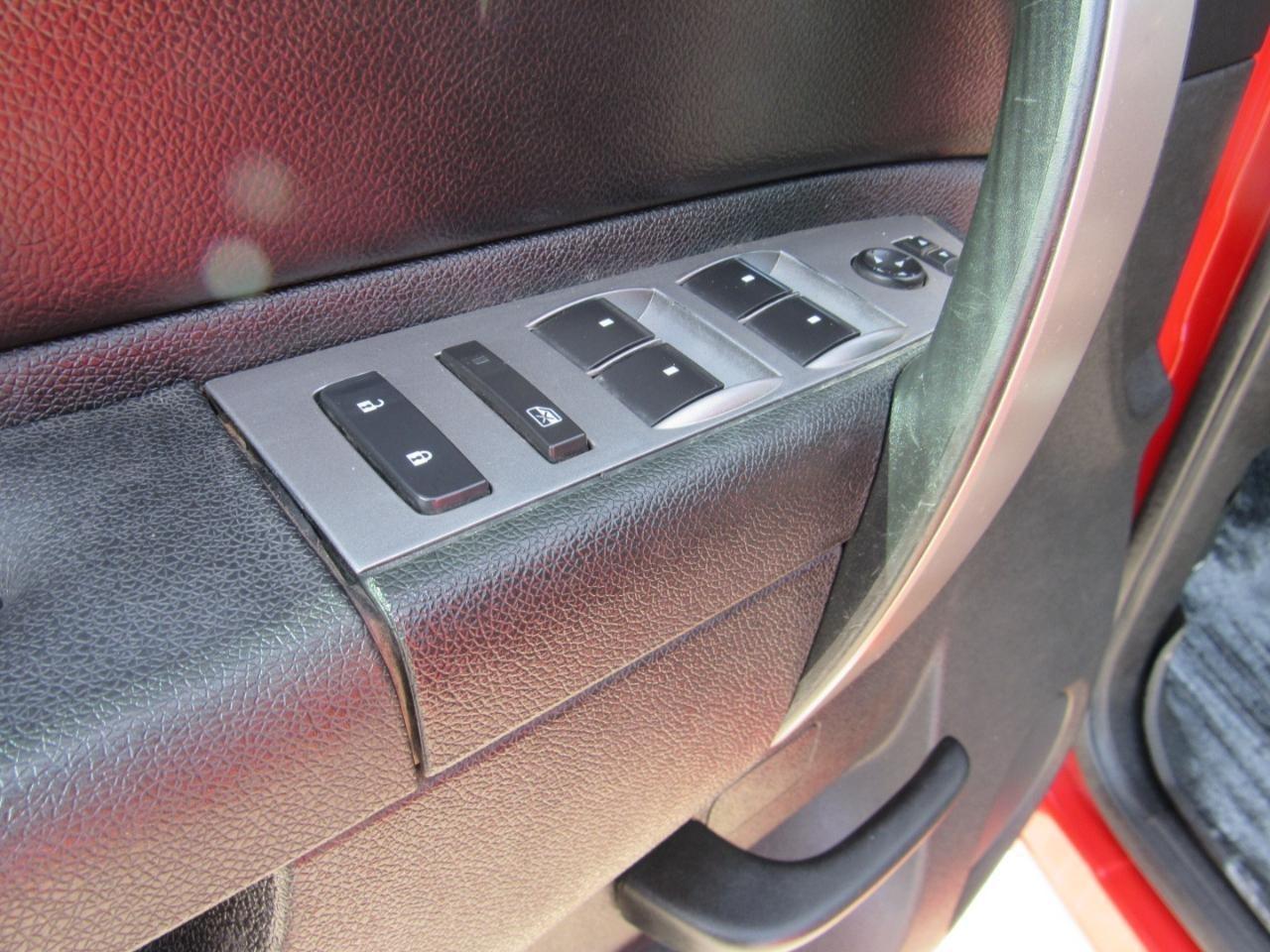 Chevrolet Silverado 1500 LT Crew Cab 4WD 2013