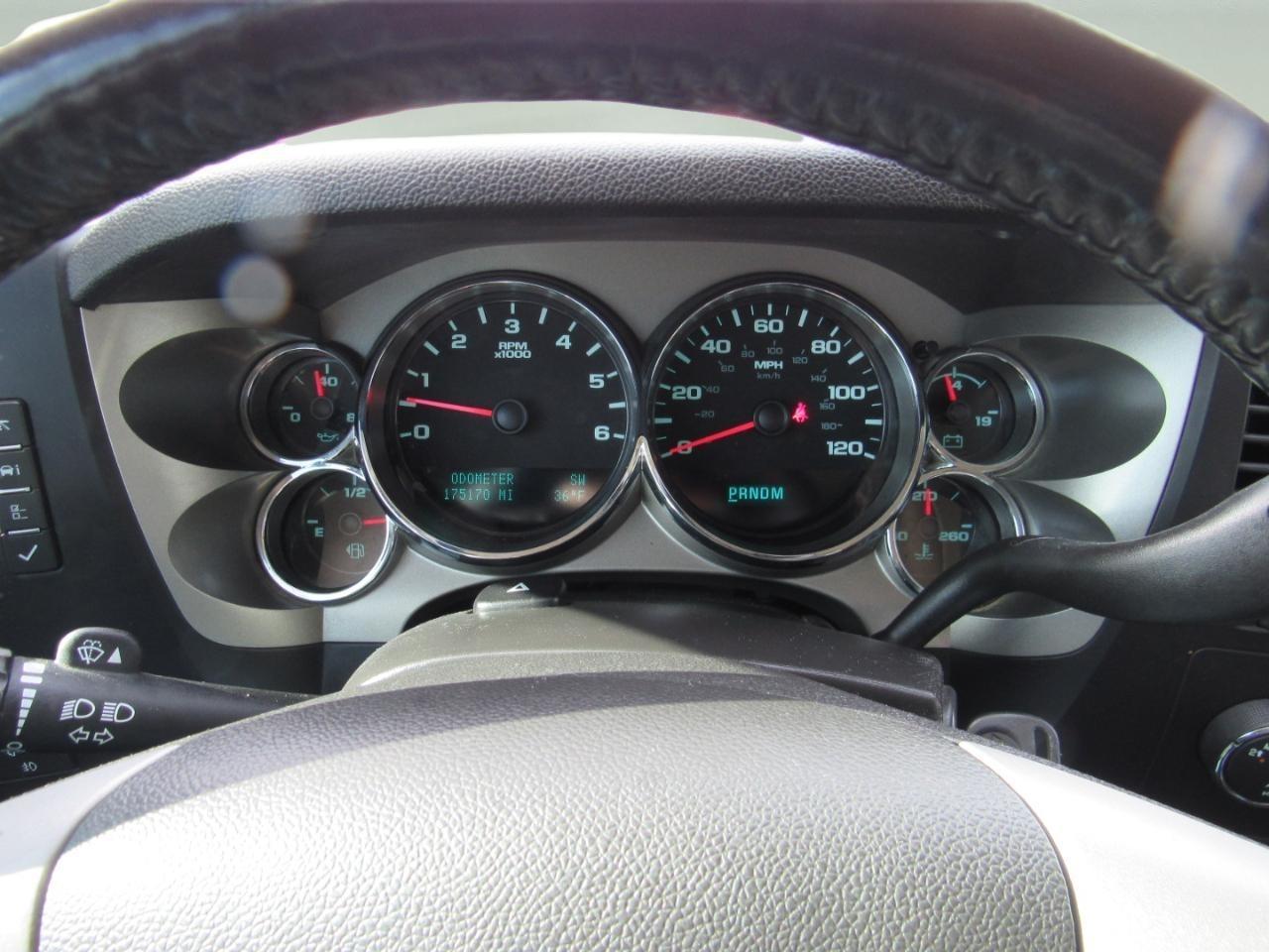 Chevrolet Silverado 1500 LT Crew Cab 4WD 2013