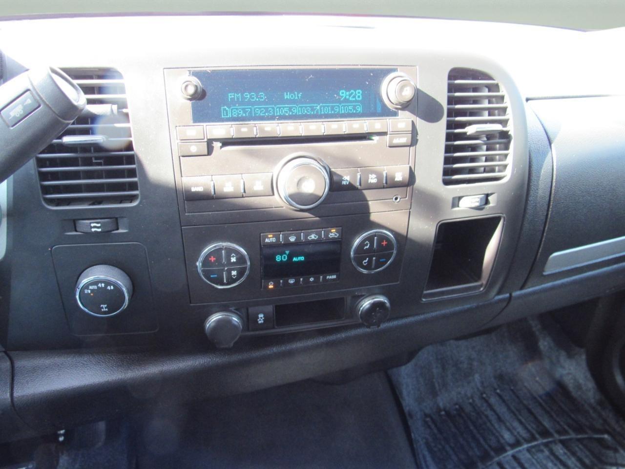 Chevrolet Silverado 1500 LT Crew Cab 4WD 2013