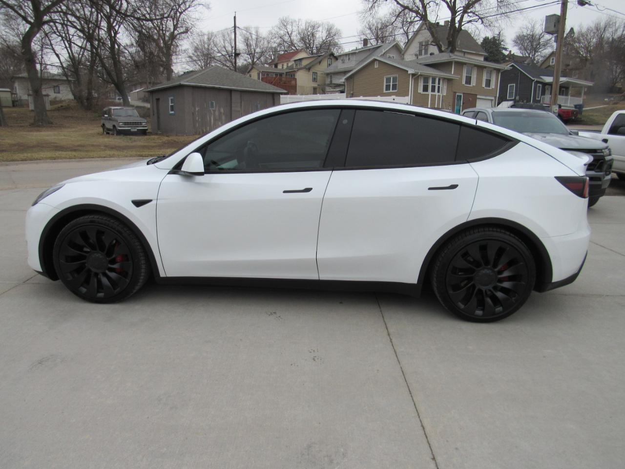 Tesla Model Y Performance AWD 2022