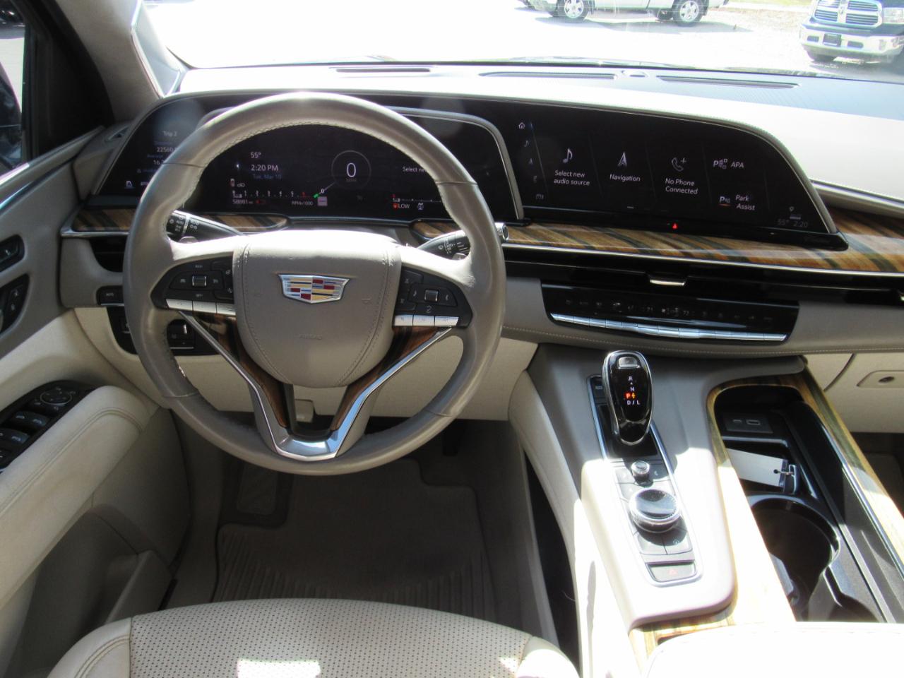 Cadillac Escalade Premium Luxury Platinum AWD 2021