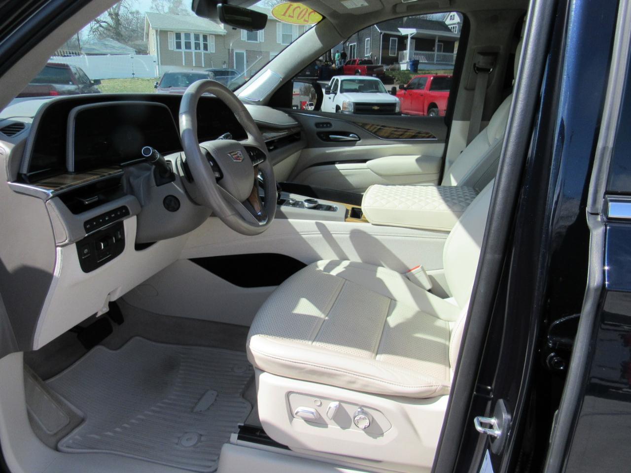 Cadillac Escalade Premium Luxury Platinum AWD 2021